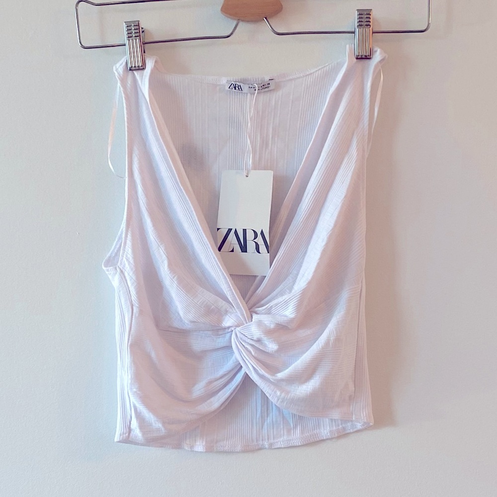Zara crop top , size small